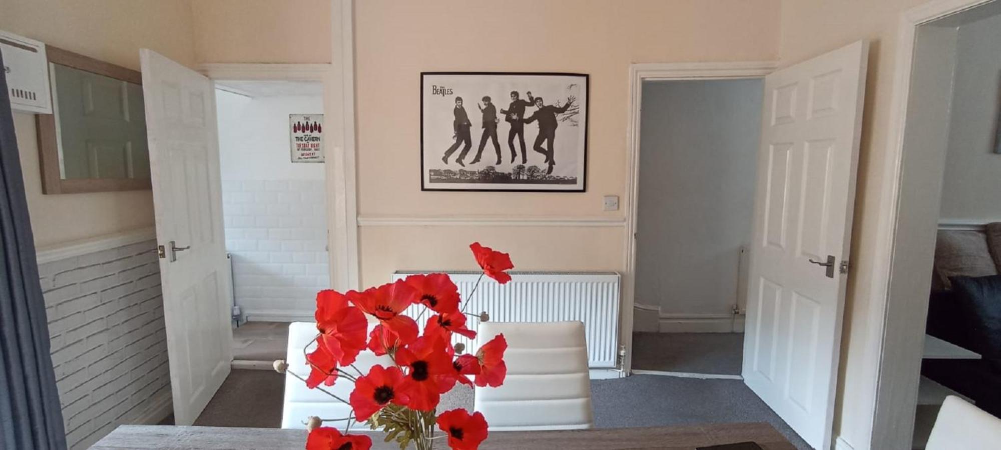 Home From Home Near Lfc, Efc & Train Station Liverpool Exterior photo